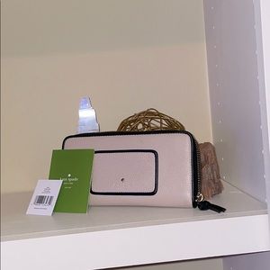 Kate Spade ♠️ wallet